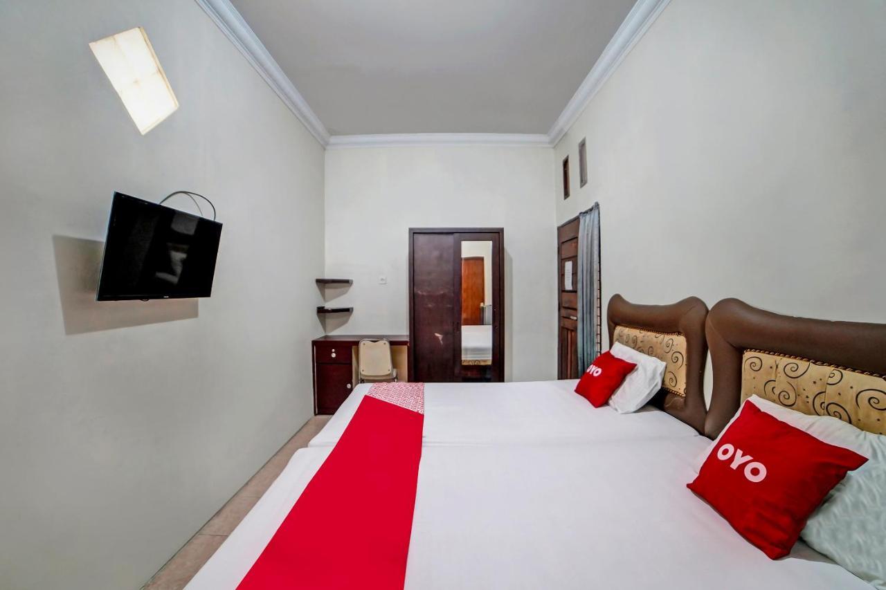 Hotel Oyo 90751 Graha Sei Batugingging Medan Exterior foto