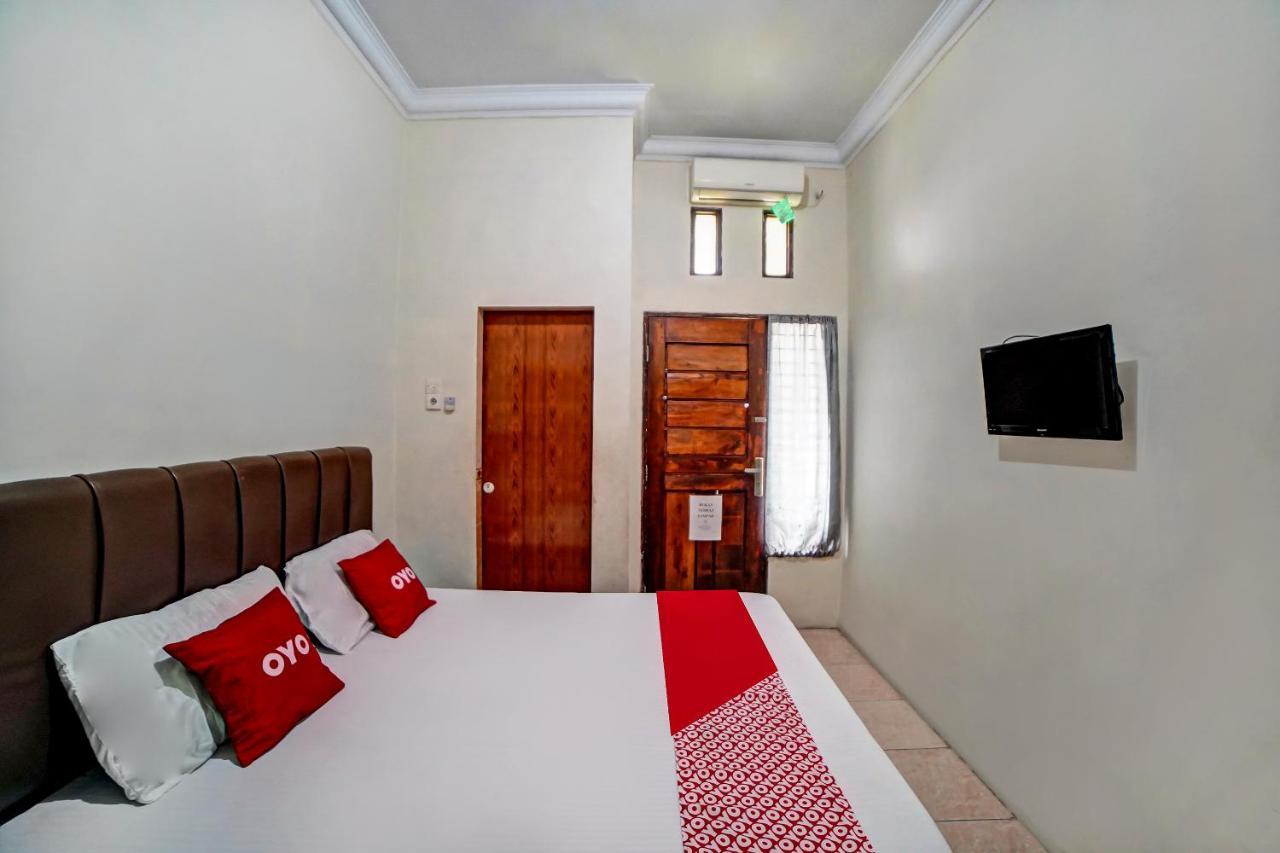Hotel Oyo 90751 Graha Sei Batugingging Medan Exterior foto
